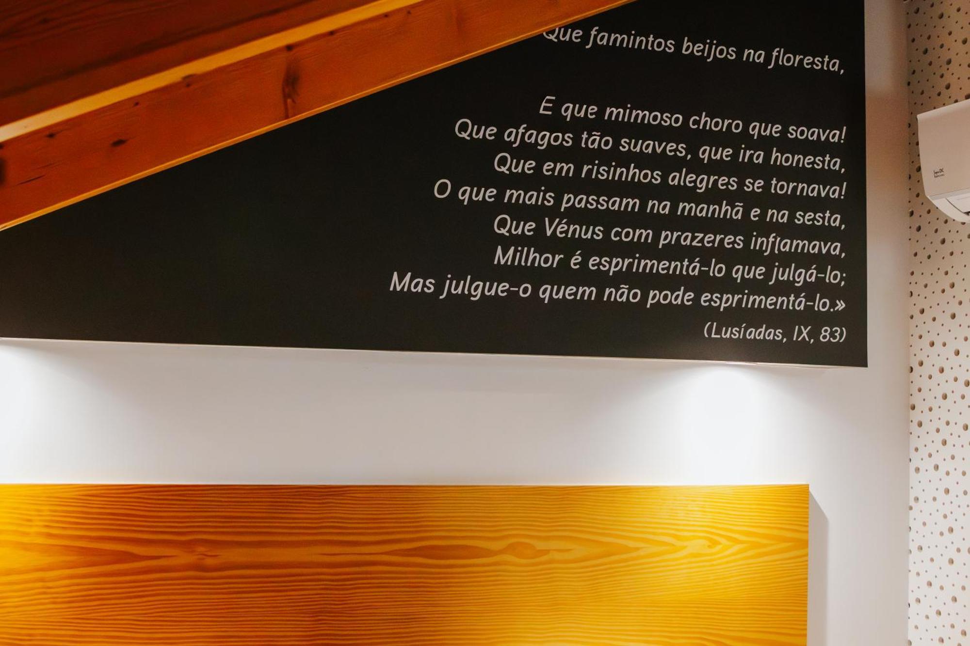 Santar Casa Luis De Camoes - Boutique & Literary House 게스트하우스 외부 사진