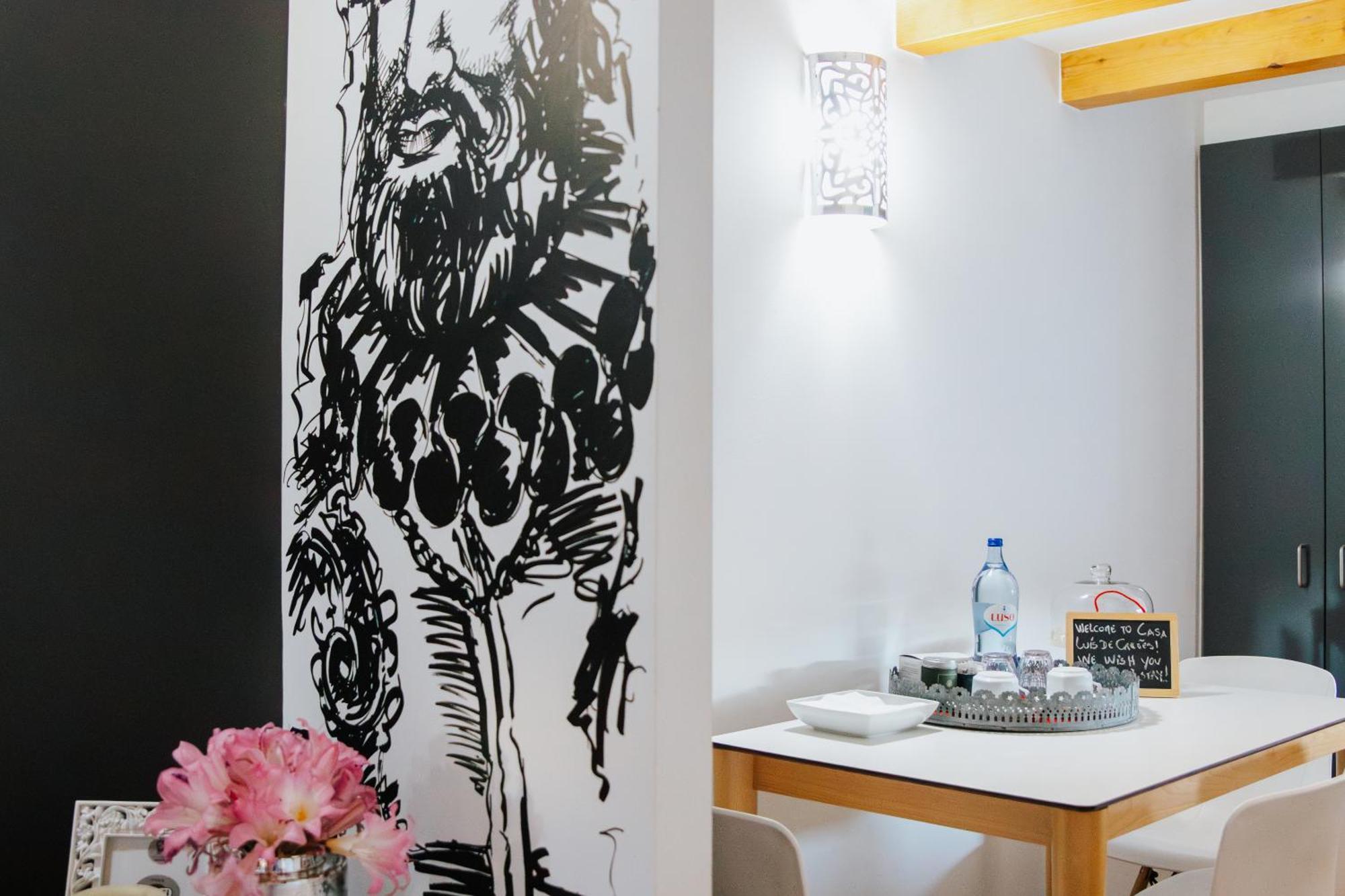 Santar Casa Luis De Camoes - Boutique & Literary House 게스트하우스 외부 사진
