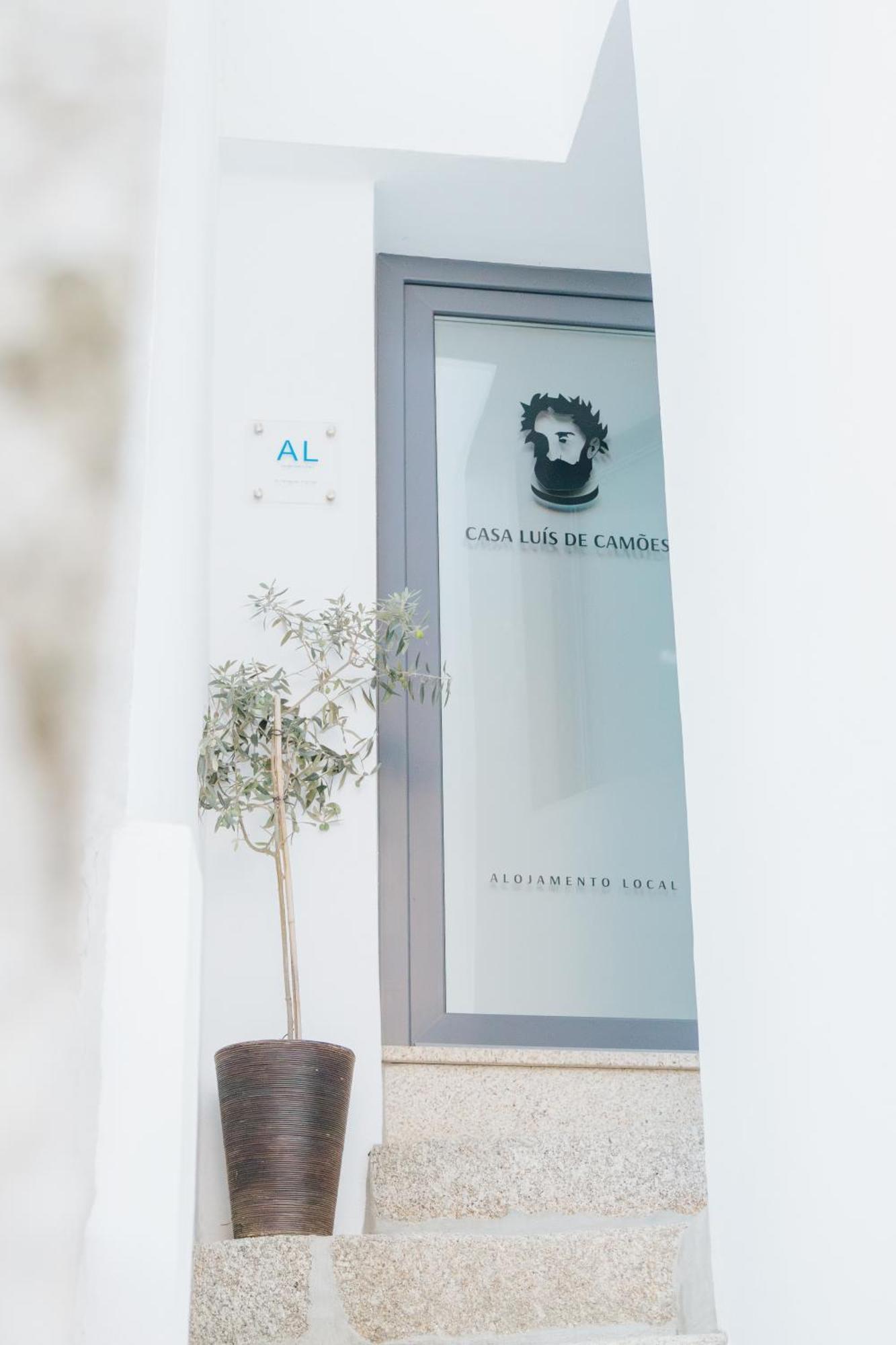 Santar Casa Luis De Camoes - Boutique & Literary House 게스트하우스 외부 사진